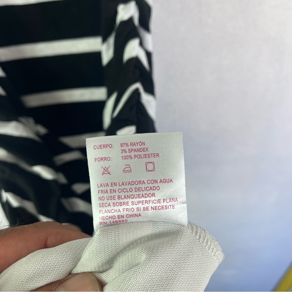 Kimi+kal Maternity black & white stripe dress - Picture 7 of 10